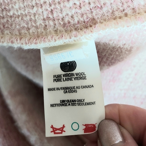 TUNDRA 100% Scandinavian Yarn Virgin Wool Cape... - Picture 14 of 14